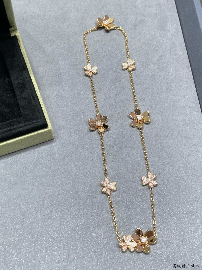 Vca Necklaces